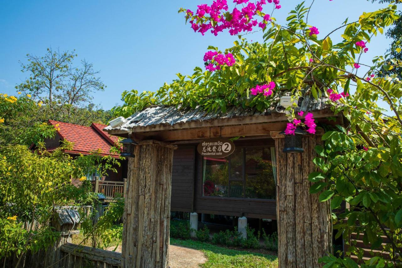 Dansavanh Namngum Resort Ban Keun Экстерьер фото